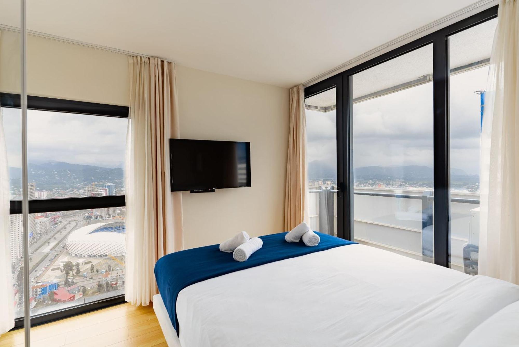 Orbi City Hotel With Sea View Batumi Kültér fotó