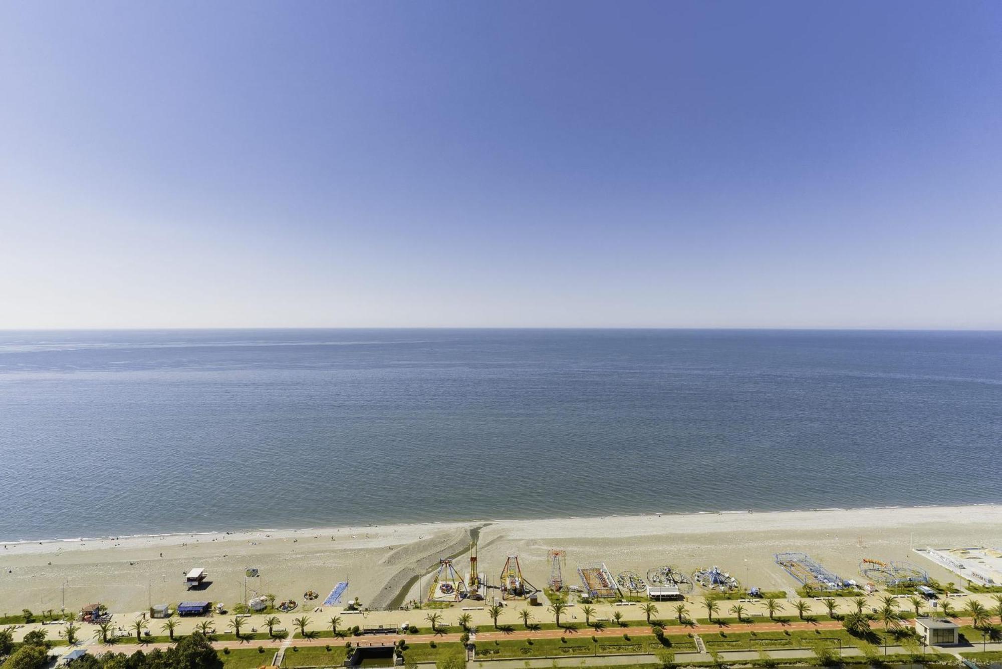 Orbi City Hotel With Sea View Batumi Kültér fotó