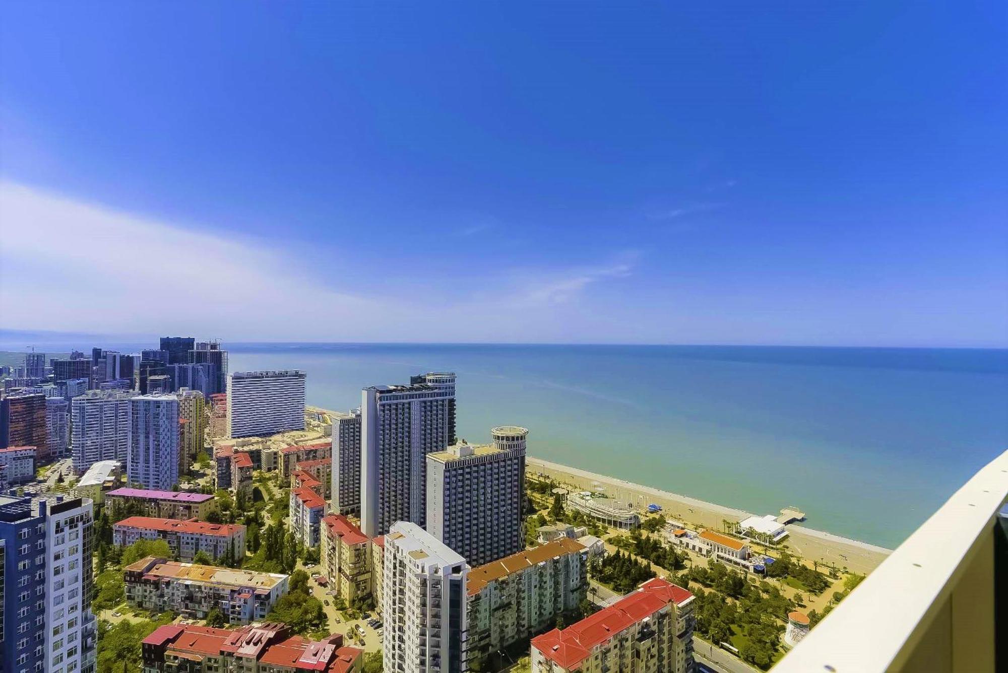 Orbi City Hotel With Sea View Batumi Kültér fotó