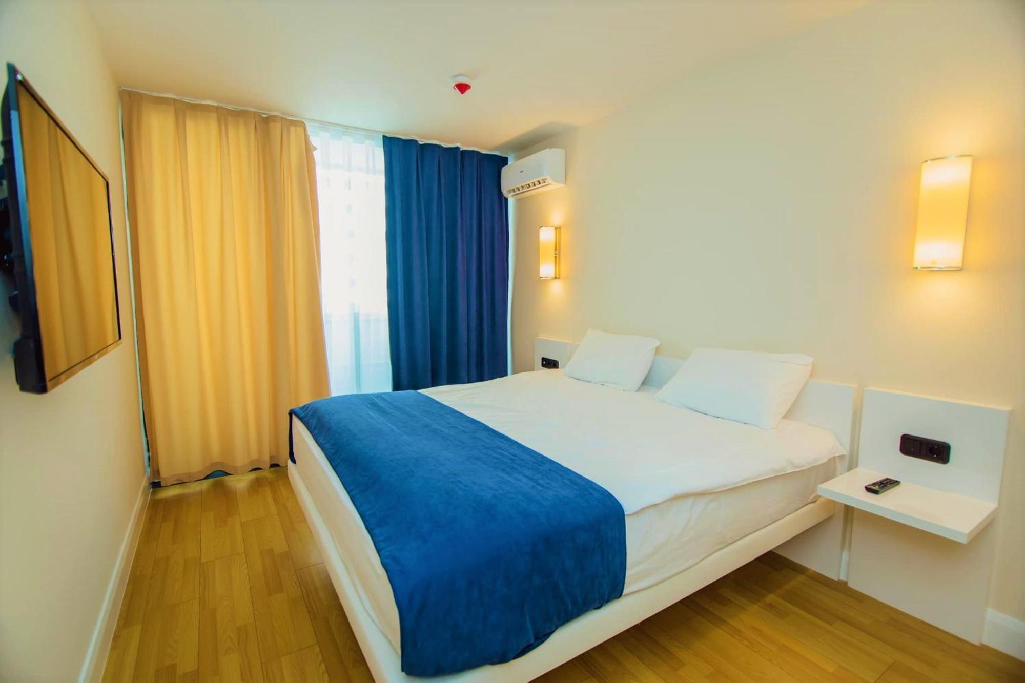 Orbi City Hotel With Sea View Batumi Kültér fotó